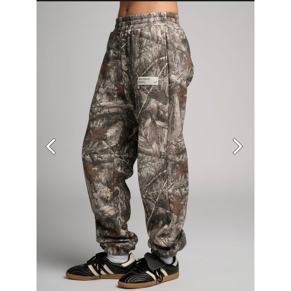 NEW COMFRT Timber Camo Sweats Size Medium